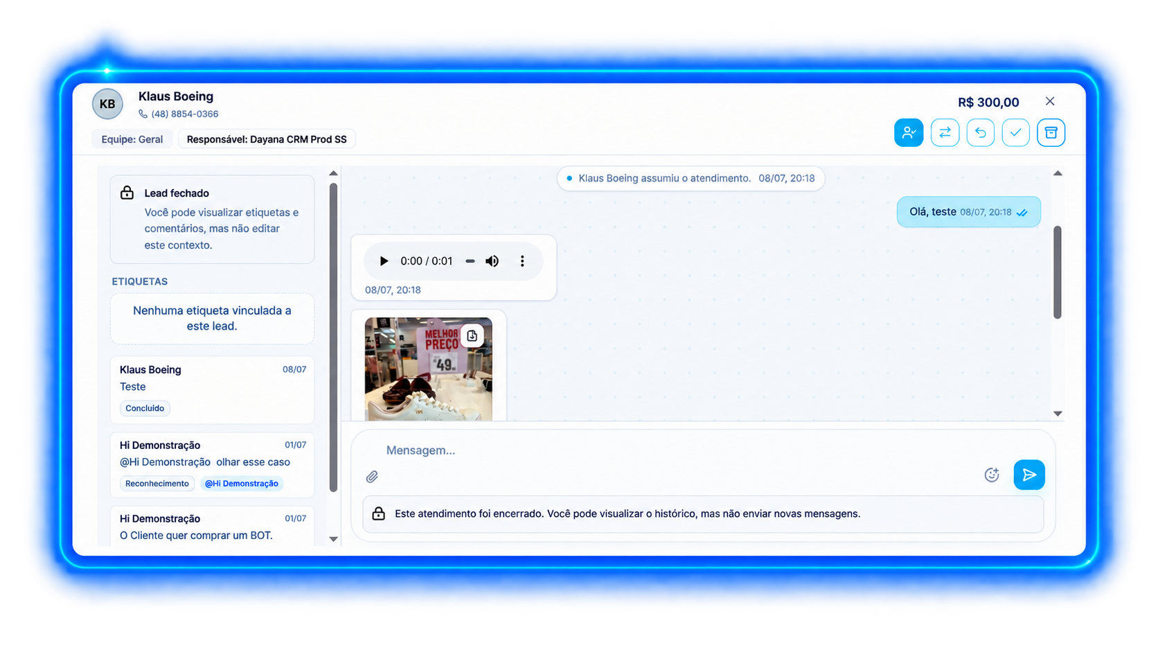 Interface do Hi CRM exibindo o contexto completo do cliente: histórico de conversa, áudio, imagem, etiquetas, comentários e dados do relacionamento.
